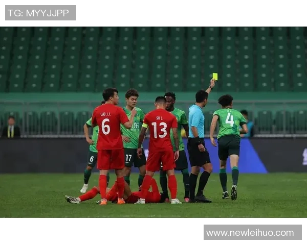 中超联赛第三十轮精彩对决北京国安迎战梅州客家全力争胜